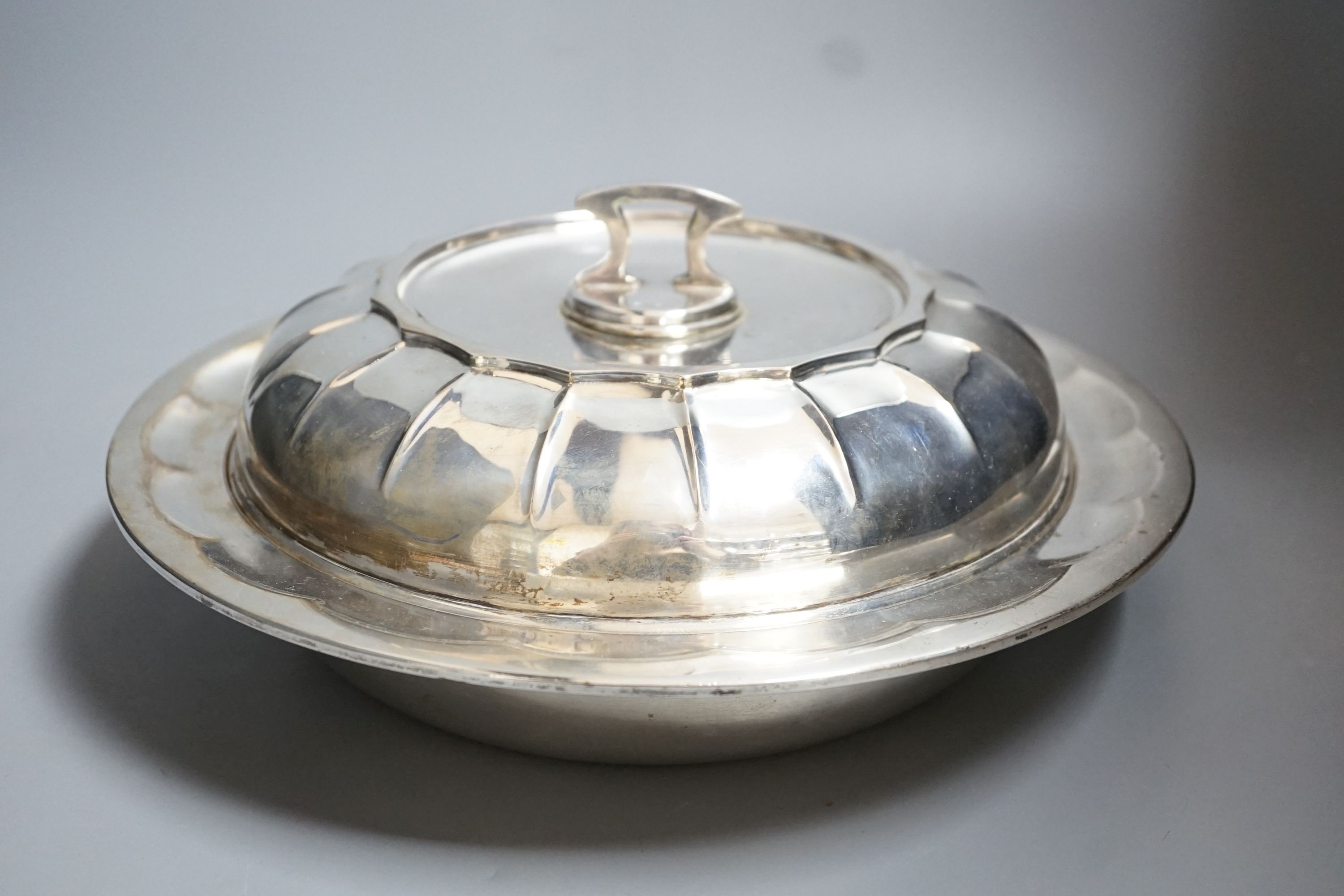 An Austro-Hungarian white metal chaffing dish and cover, by Seligmann, 30.4cm, 47.5oz.